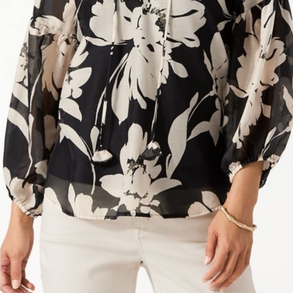 Tommy Bahama Agua Amara Flora 3/4-Sleeve blouse. - Picture 3 of 3
